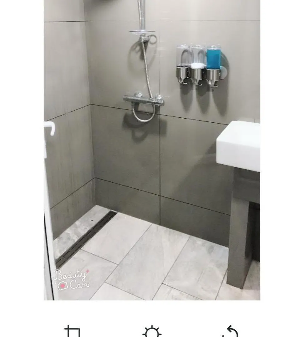 Luxurious Soft Water Air Conditioning Tv 5 Bed Arcade House London 0*,  United Kingdom